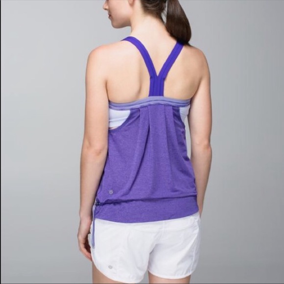 Size 8 Luluemon restless tank - Picture 2 of 5